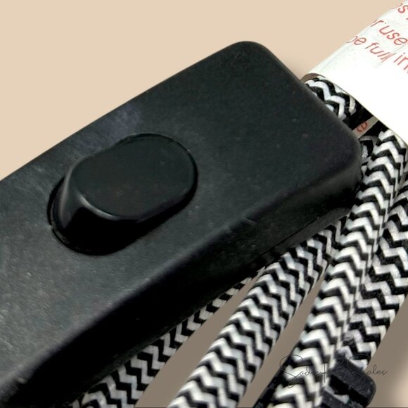 Cage Table Lamp - Hearth & Hand Magnolia - Vintage Lantern‎ Style 2018 - Picture 9 of 10